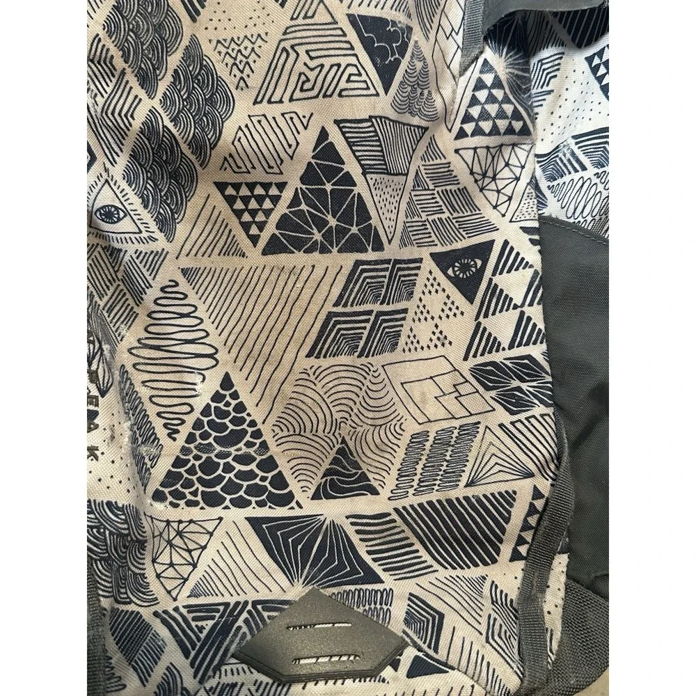 North Face Back Pack‎